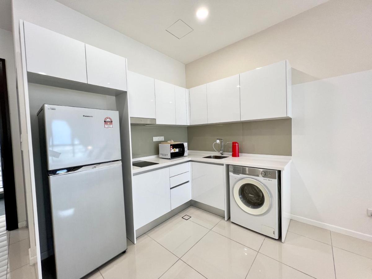 Highpark Suites Kelana Jaya, Petaling Jaya By Sleepy Bear Luaran gambar